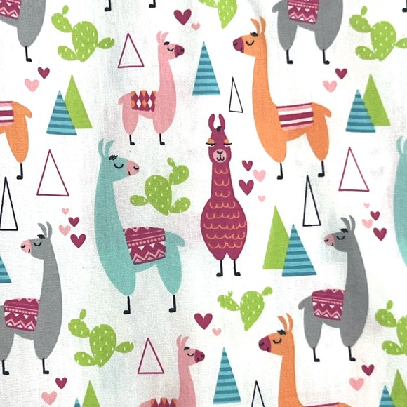 Small Llama Scrubs Top - Picture 3 of 9